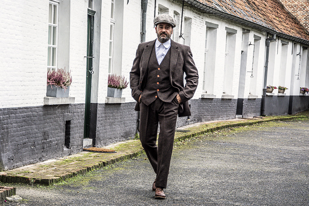 BDtailormade DARK BROWN BARLEYCORN TWEED 3 PIECE SUIT - BDtailormade TWEED SUITStweedmaker hockerty menstweedsuit